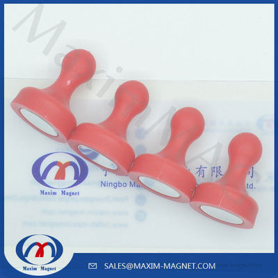 China Conjunto de imán de neodimio Pasador magnético de plástico ABS en color rojo proveedor