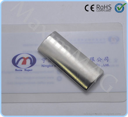 Imán arqueado del segmento de NdFeB o del neodimio para los pequeños generadores de viento proveedor