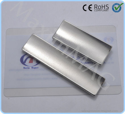 Imán arqueado del segmento de NdFeB o del neodimio para los pequeños generadores de viento proveedor